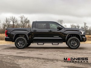 Toyota Tundra Suspension Lift Kit - 3.5" Lift - Lifted Struts - M1 Monotube Front and Rear